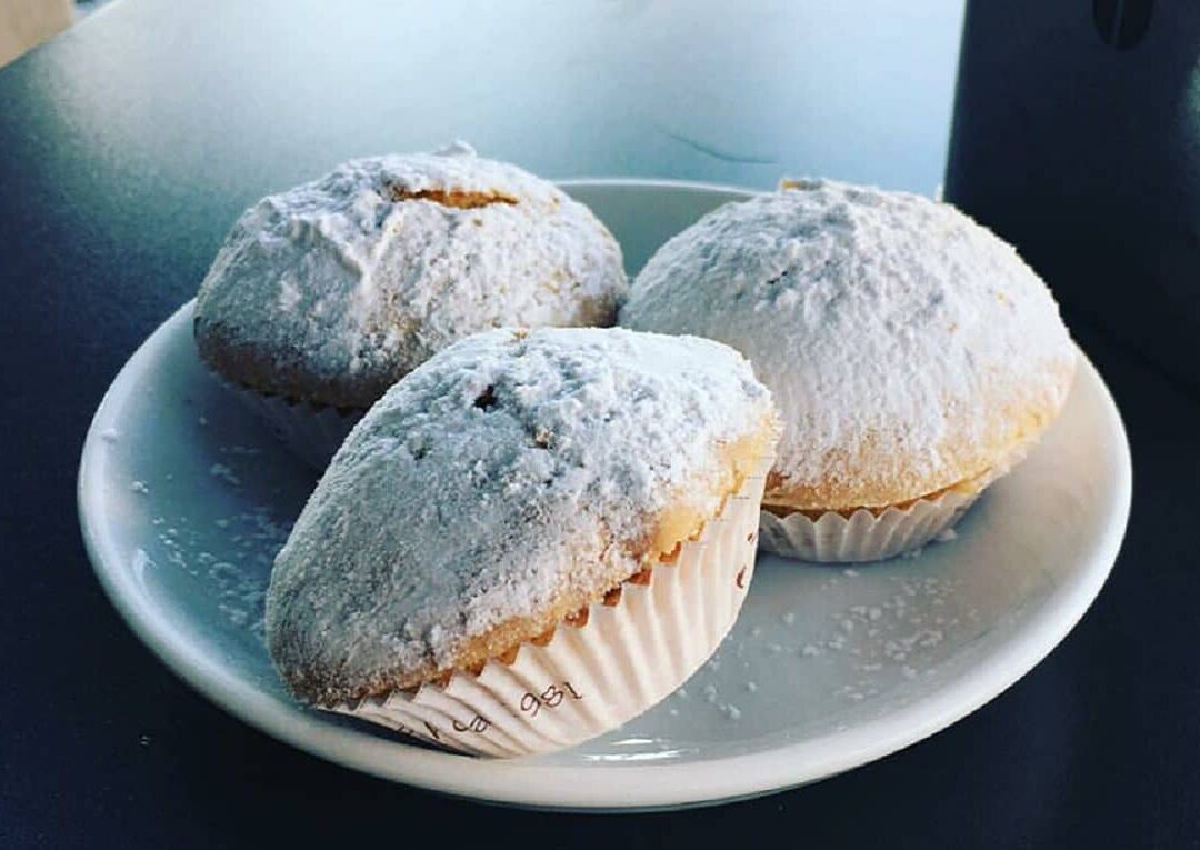 Cooking Class Dolci Pugliesi: Boconotto, Intorchiate e Crostata di Ricotta Tradizionale